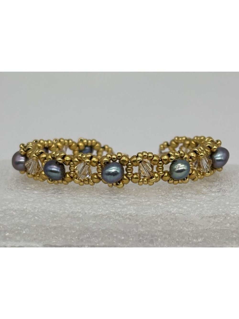 Artisan Made Bracelet Freshwater Pearls Swarovski Crystals 14K GF Clasp Unsigned